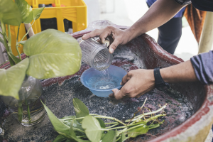 Eliminating stagnant water