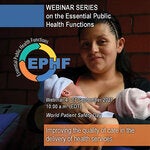 madre cargando a gemelos