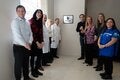 descubrimiento de placa en una de las maternidades