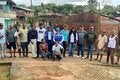 grupo de personas posando