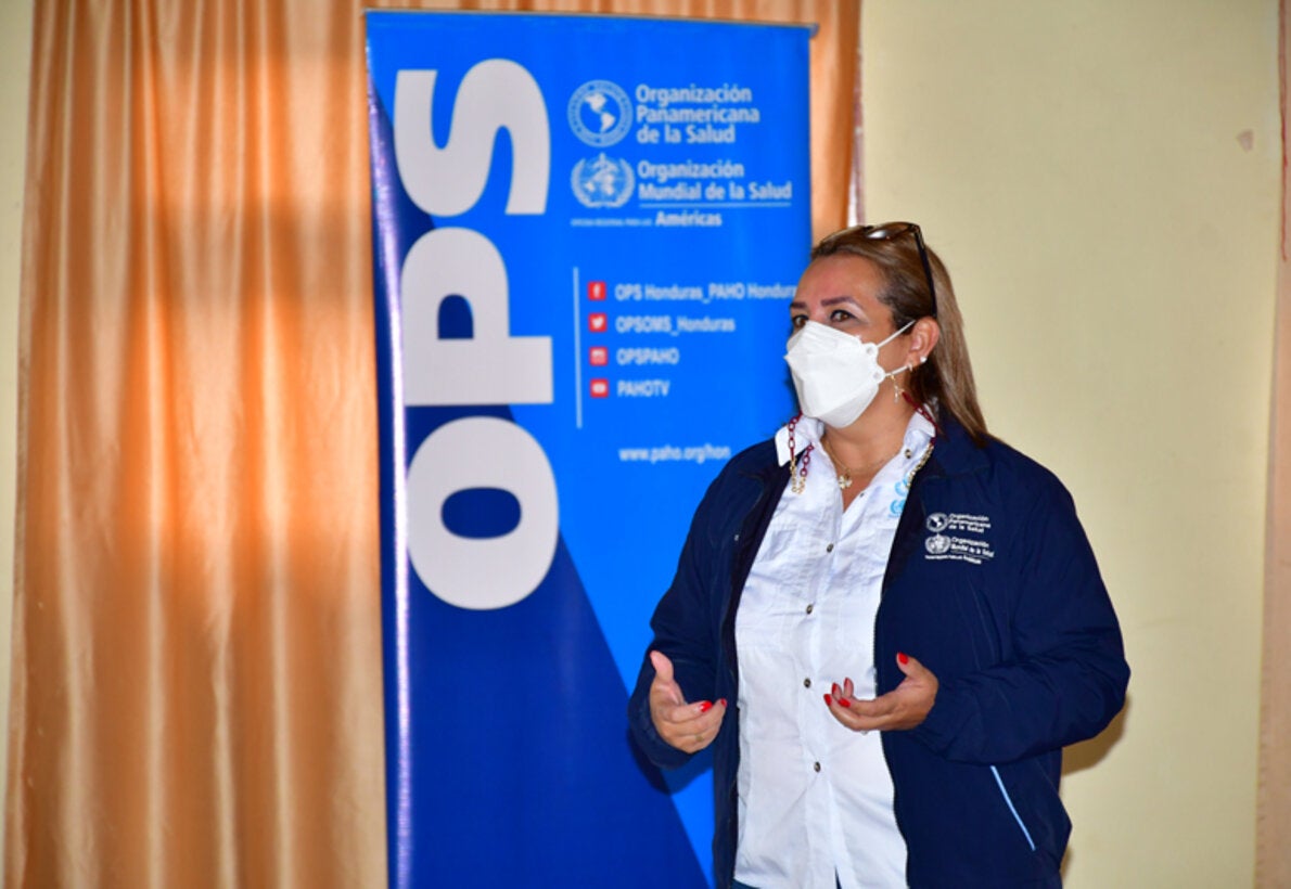 Respondiendo a las necesidades de salud mental y apoyo psicosocial ...