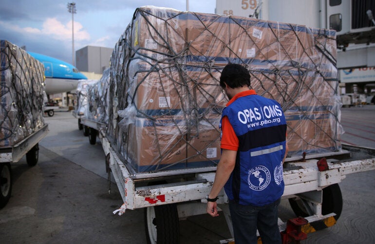 Shipment of syringes for use with fractional doses of the yellow fever vaccine
