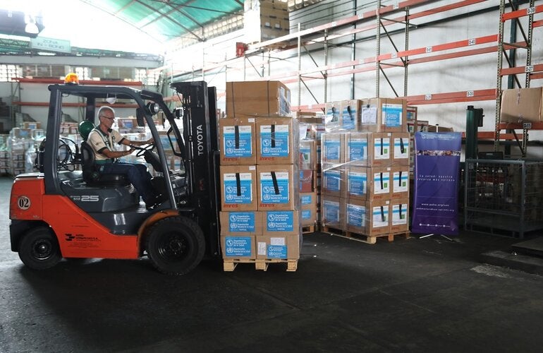 PAHO delivers a further 50 tons of medicines to treat Venezuelans in 2018
