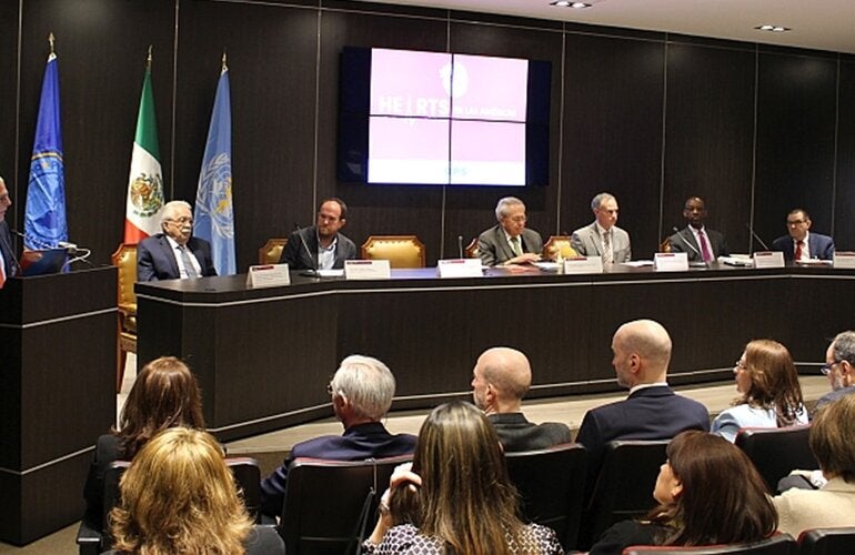 Evento de Lanzamiento de la Iniciativa HEARTS en la Secretaría de Salud de México