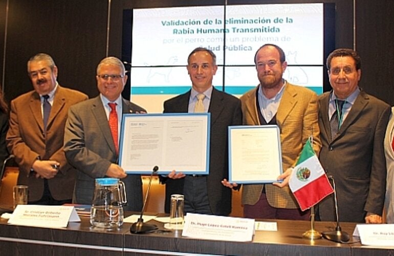 México recibe el certificado de validación de eliminación de la rabia humana transmitida por el perro