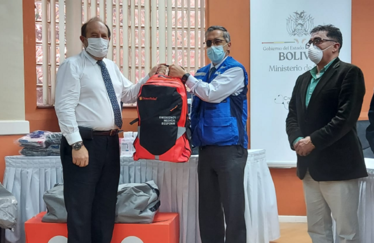 OPS entrega donativo de Direct Relief