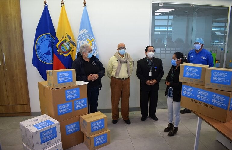 entrega donacion insumos iess msp