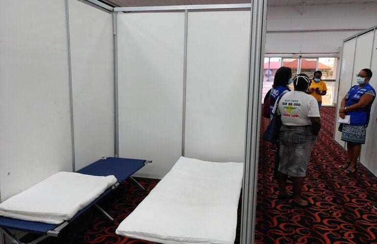 PAHO provides alternative medical care to Suriname