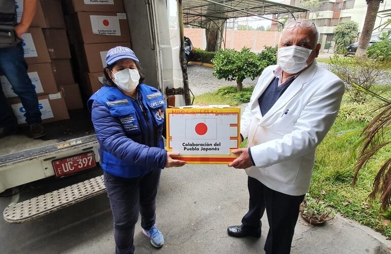 Donación a hospital del Callao