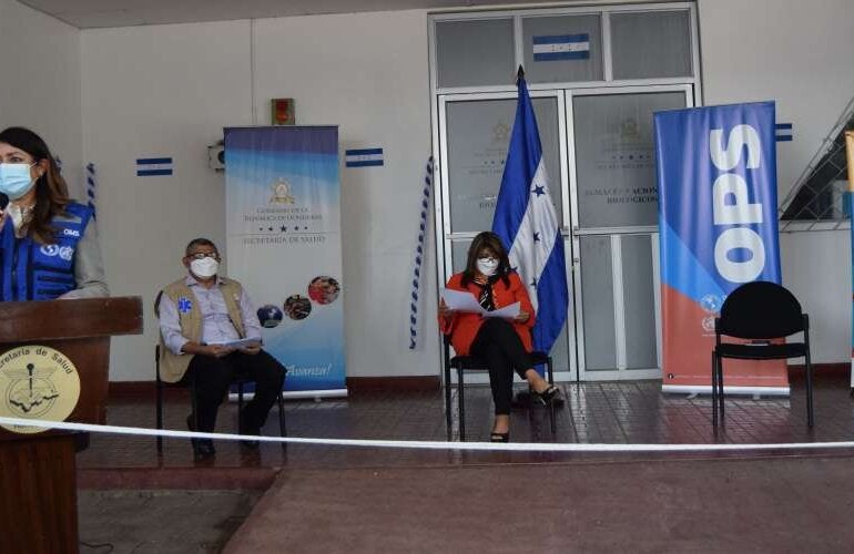 Autoridades de Salud y PWR HND