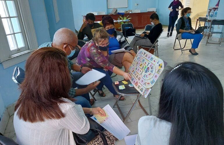 Trabajo-en-grupo-taller