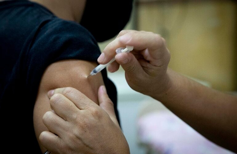 Encuentro virtual estuvo encabezado por la Subsecretaria de Salud Pública, Dra. Paula Daza; el Representante de OPS/OMS Chile, Dr. Fernando Leanes y el jefe de la Unidad de Inmunización Integral de la Familia de OPS/OMS Washington D.C., Dr. Cuauhtémoc Ruiz-Matus.