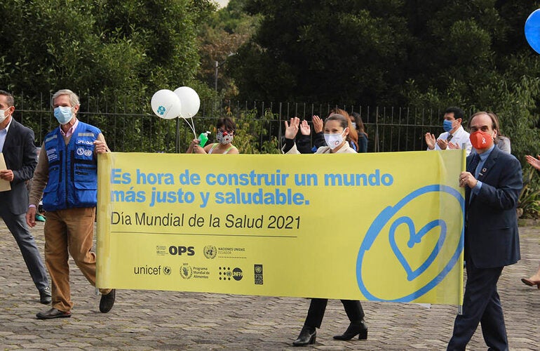 Concierto sorpresa para reconocer labor del personal sanitario en el Día Mundial de la Salud
