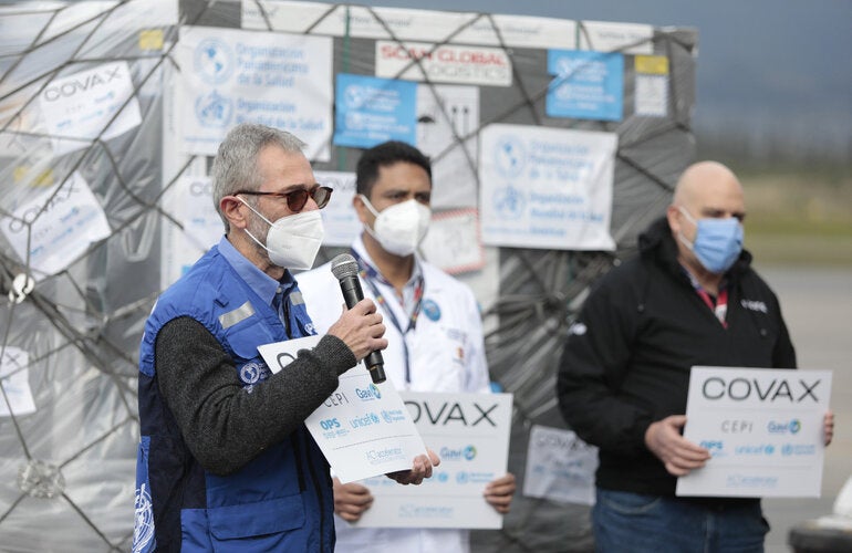 Ecuador recibe 336.000 dosis de vacunas COVID-19 a través del Mecanismo COVAX, al iniciar la Semana de Vacunación en las Américas