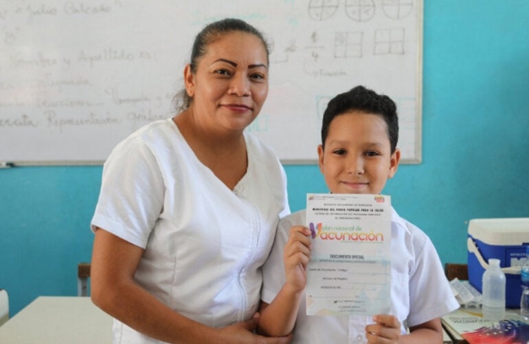 campaña de vacunación contra el sarampión y la difteria