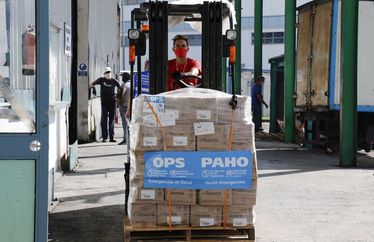 Traslado de donación de OPS/OMS a Cuba