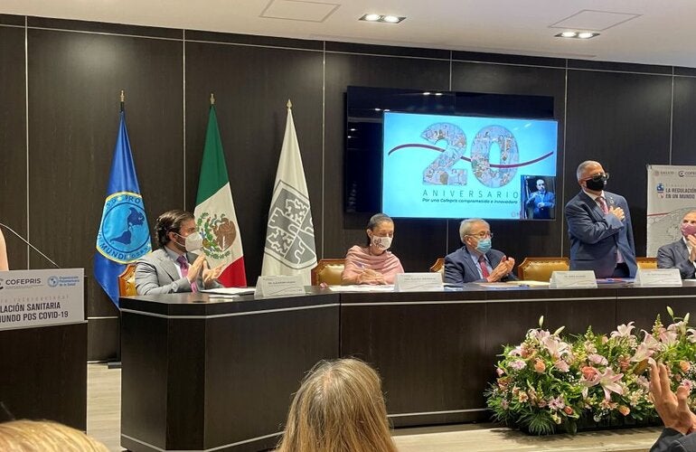 Simposio Internacional 20 años COFEPRIS