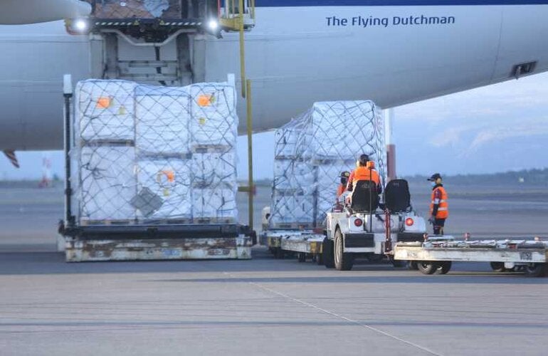 Covax Facility permite el arribo de 379.080 dosis de la vacuna de Pfizer a Ecuador