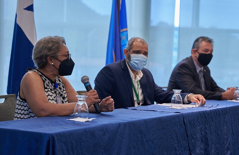 pan-mesa-principal-discusión-perc