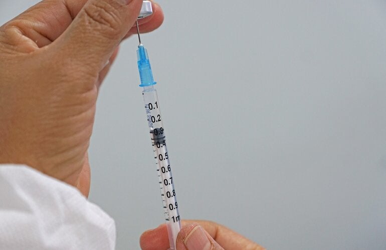 VACUNACIÓN EN NIÑOS