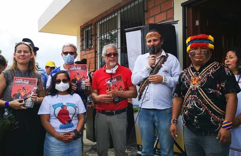 OMS/OPS participa en la inauguración de la radio comunitaria La Voz de la Confeniae