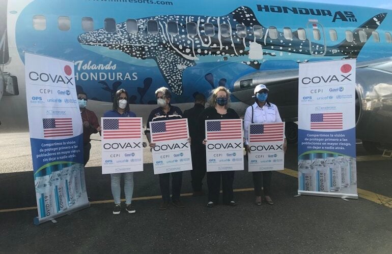 entrega-vacunas-Moderna-COVAX-USA