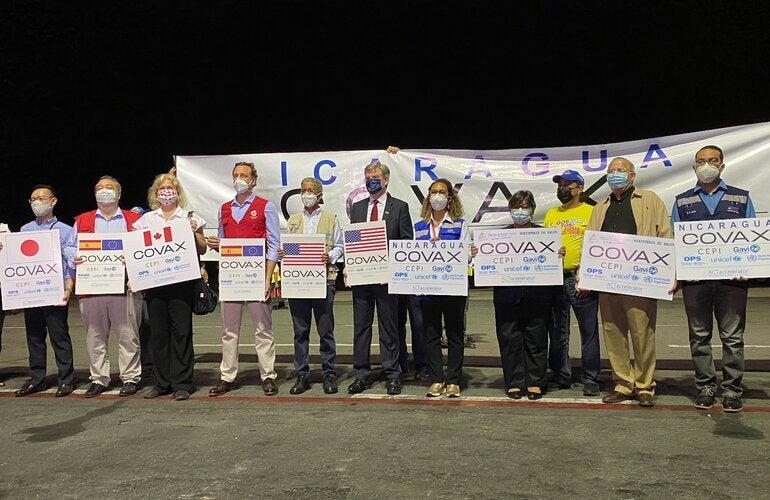 Donación de vacuna Pfizer 305,370