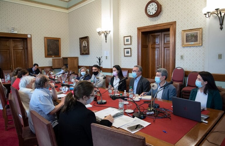 Conae visita Parlamento 