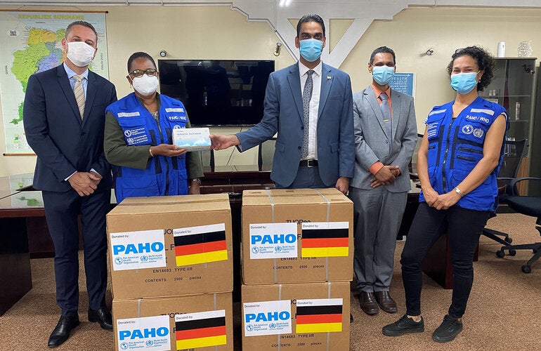 Handover Face Masks Germany Suriname 2022