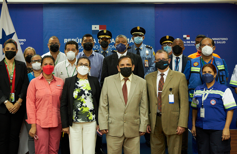 pan-juramentacion-minsa-ops-desastres