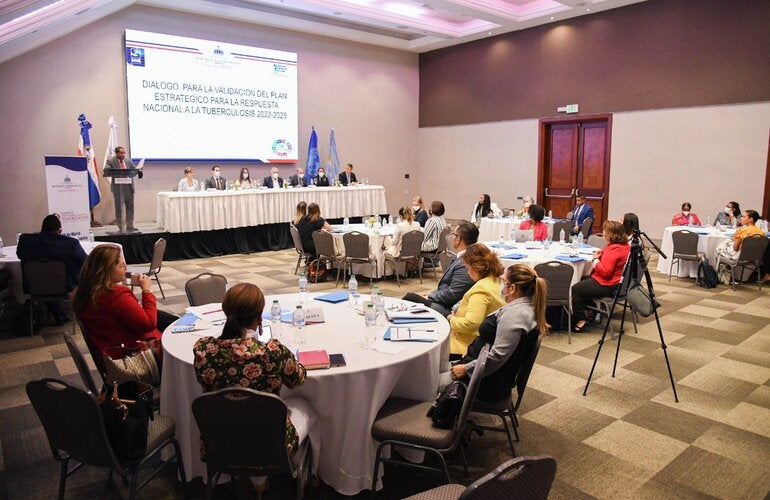 Durante el evento el “Dialogo de la Respuesta Nacional a la Tuberculosis”.