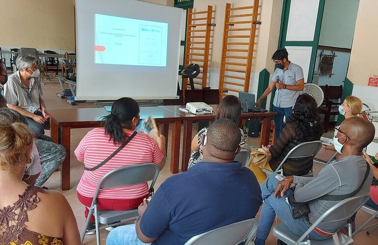 Participantes en evento por inclusión de Habana Vieja en Red Mundial de Ciudades Amigable con las Personas Mayores 