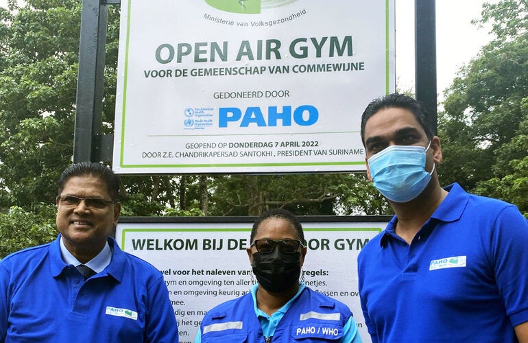 President Chan Santokhi, PAHO/WHO Representative Dr. Lewis-Bell & Minister of Health Amar Ramadhin
