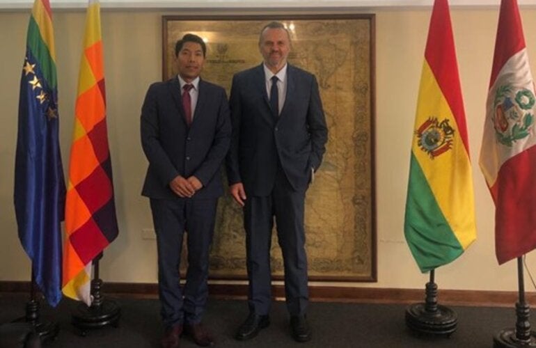 visita-embajada-bolivia