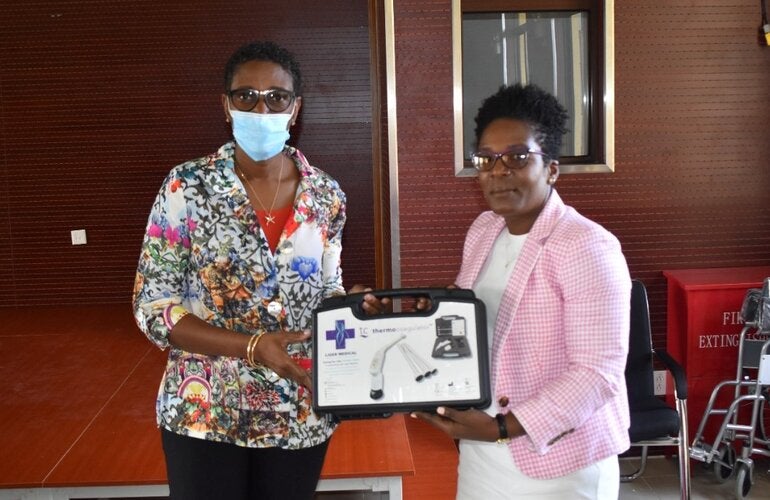 Donation of equipment to Antigua and Barbuda
