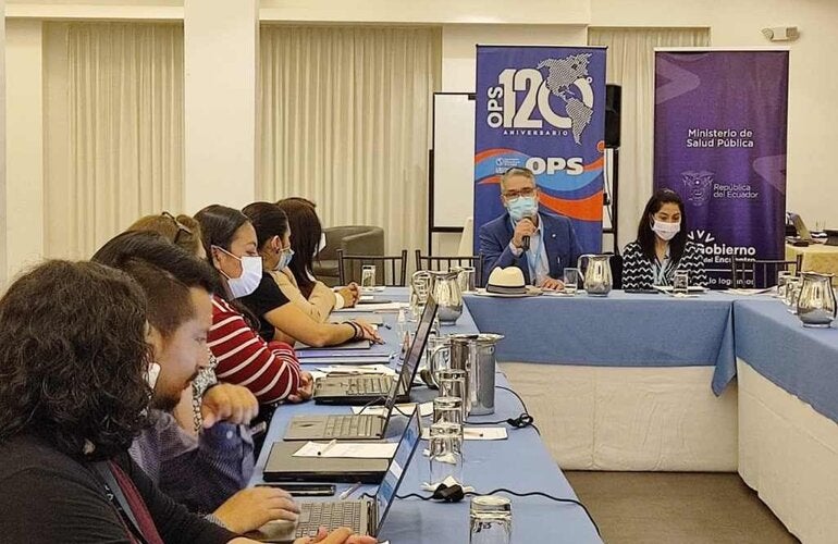 Inicia en Ecuador una misión que busca fortalecer la cadena de suministro de medicamentos e insumos para atender casos de VIH, tuberculosis y malaria