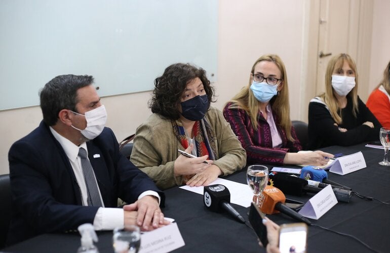 Press conference Minister of Health Argentina, PAHO representative 