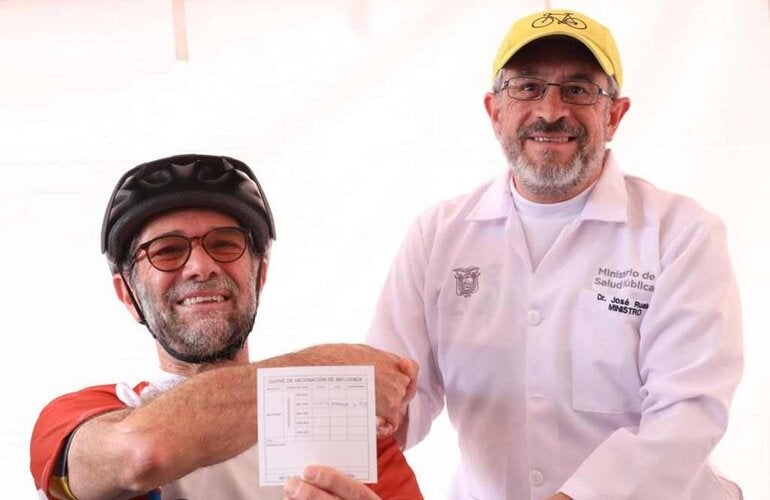 Ecuador conmemora 120 años de la OPS y Día de la Salud Universal con una cicleada y feria