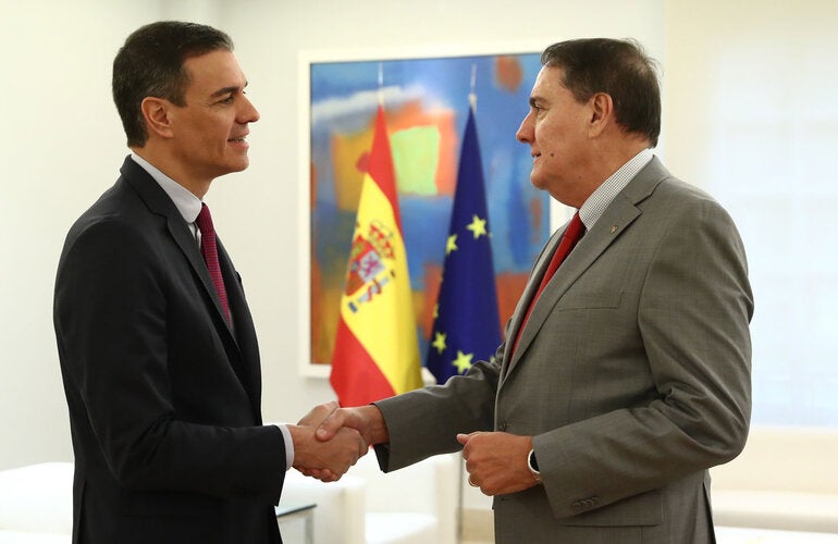 PAHO Director meets the President of the Government of Spain, Pedro Sánchez
