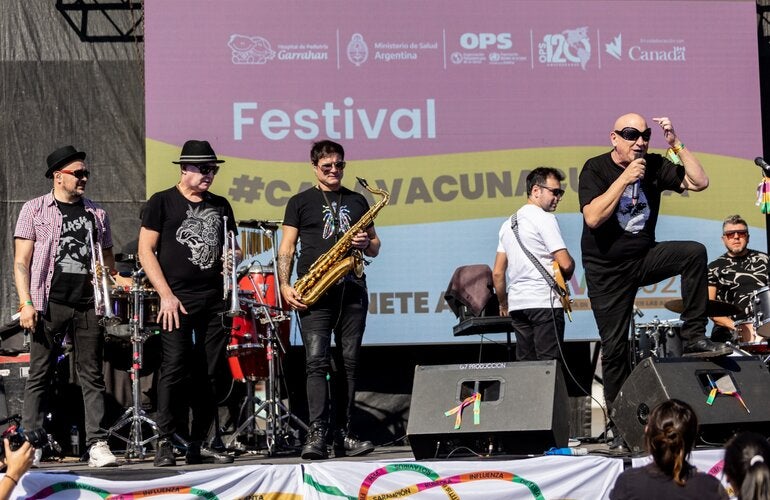 Al ritmo de Muchachos, Argentina tuvo su festival de vacunas, música y color