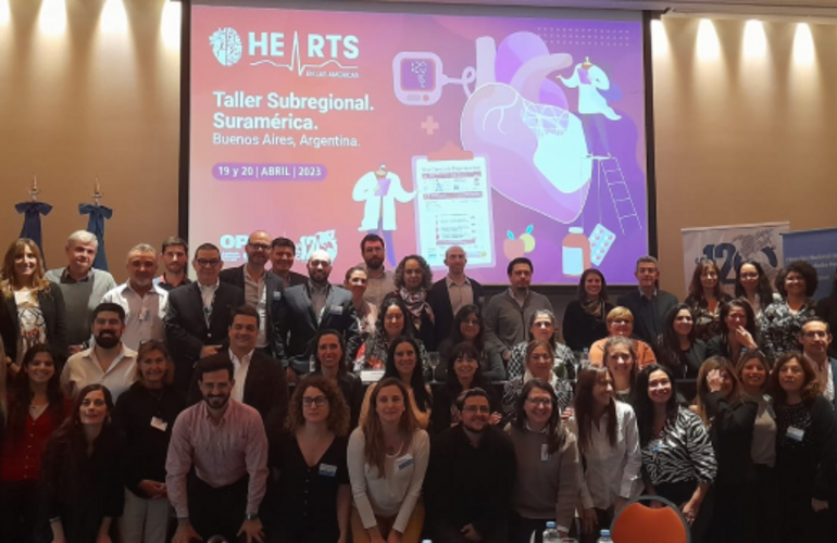 Imagen grupal de los asistentes a los talleres