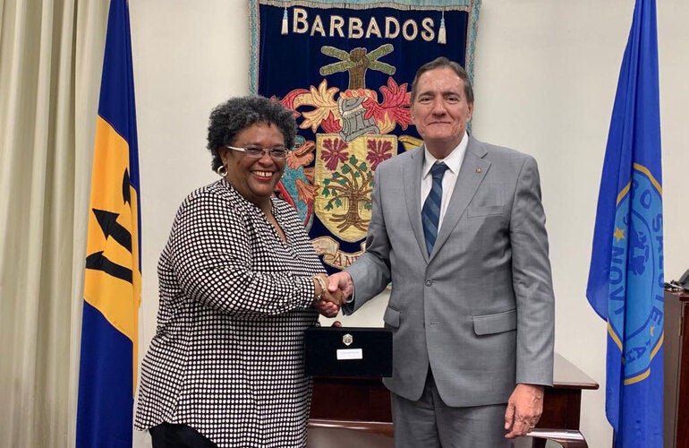 The Prime Minister of Barbados, Hon. Mia Amor Mottley, today met with Pan American Health Organization (PAHO) Director, Dr. Jarbas Barbosa, during his official visit to the Caribbean country