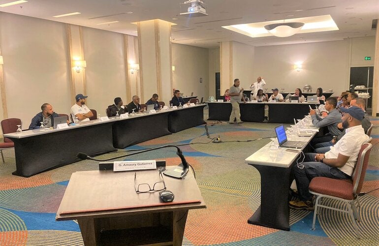 Realizan Taller de Evaluación de Daños y Necesidades en el Sector Salud para fortalecer respuesta a temporada de huracanes