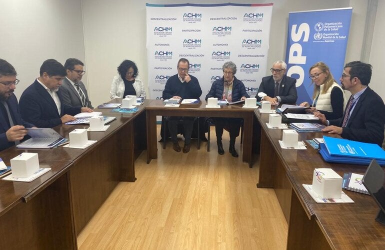 En el encuentro se abordó la universalización de la salud, la promoción de la salud, Universalización de la Atención Primaria (APS) y el abordaje de las determinantes sociales para abordar condiciones saludables con equidad en los territorios