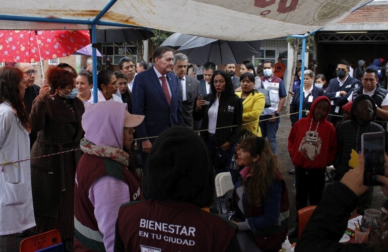 Director visita Albergue en Tlahuac