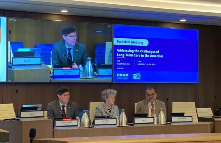 Reunión cuidados a largo plazo