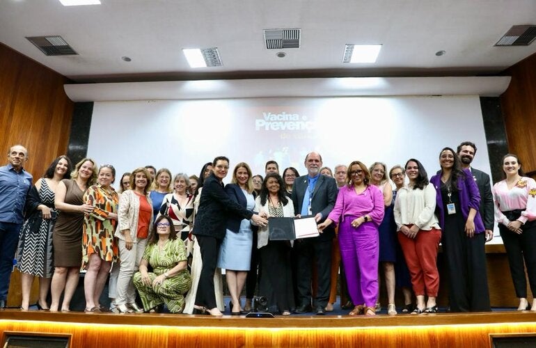 OPAS e instituições brasileiras reforçam compromisso para eliminar câncer de colo do útero