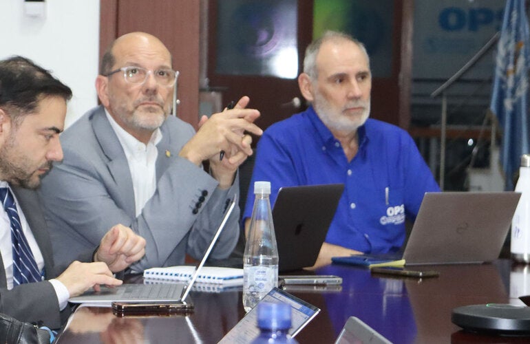Jonás Gonseth, Bremen de Mucio y Pablo Durán, expertos en salud materno infantil, en visita a Venezuela