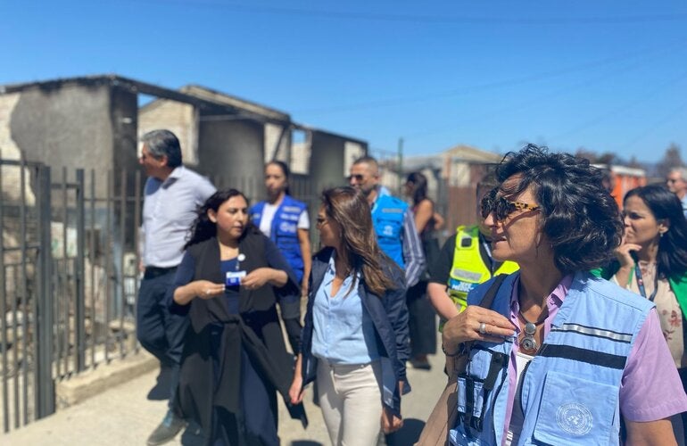 Una delegación de representantes del Gobierno y de agencias del Sistema de Naciones Unidas (ONU), visitó zona afectada por incendios en Región Valparaíso - Chile 