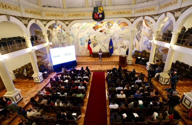 •	Nuevas estrategias del Plan Nacional de Cáncer en Chile presenta por primera vez enfoque en población Infantoadolescente 